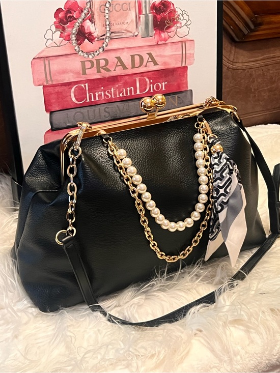 Juicy Couture Handbags - Juicy Couture NWOT kiss luck Faux-Leather with Pearl & Chain crossbody bag